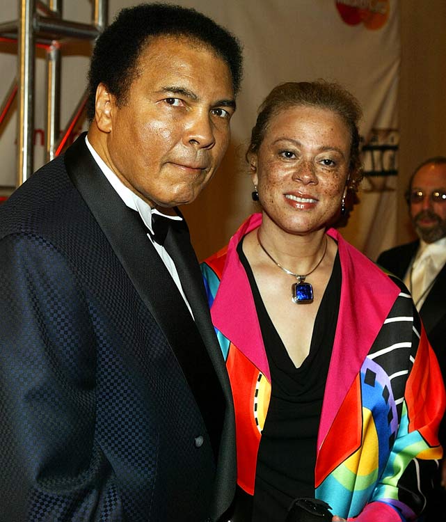 2004-muhammad-ali-lonnie